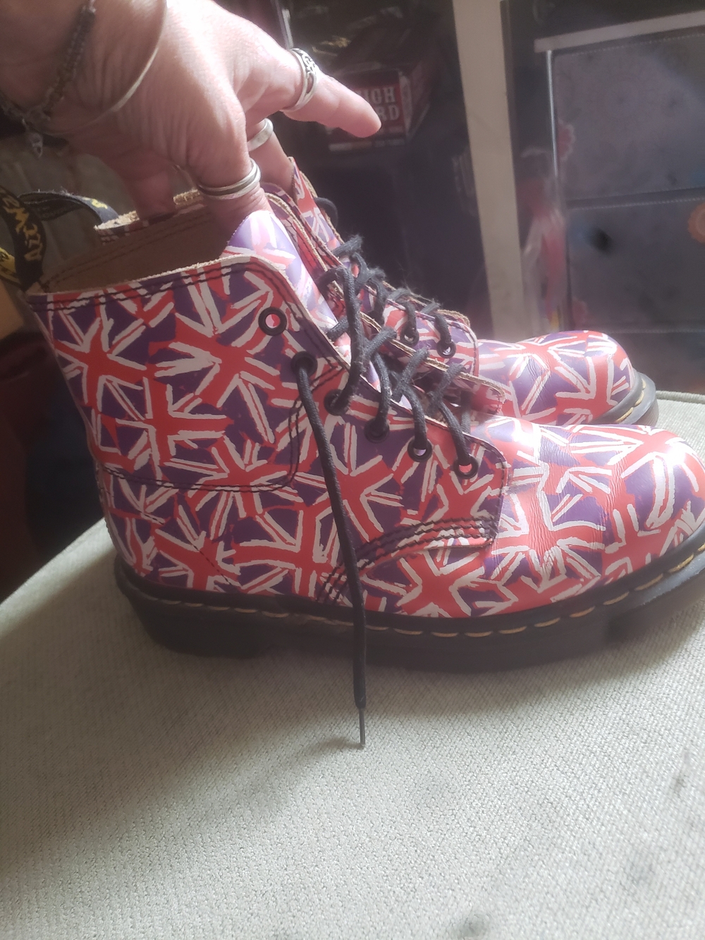 Vintage 90s Super Rare Union Jack Dr. Martens UK Sz5